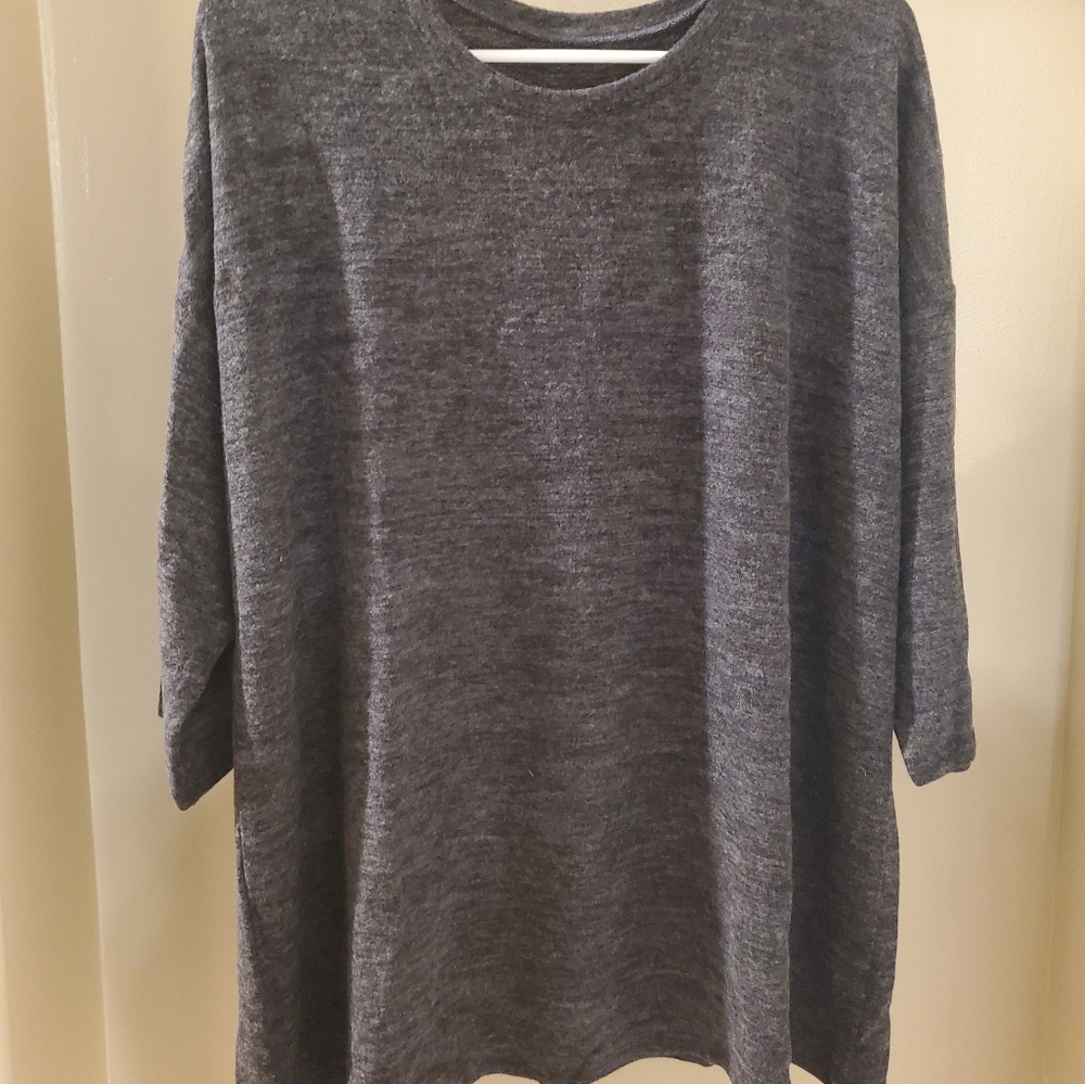 Torrid Super soft plush long sleeve crew tee, gray size 1 (14)